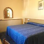 Astoria 3*
