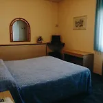 Astoria 3*