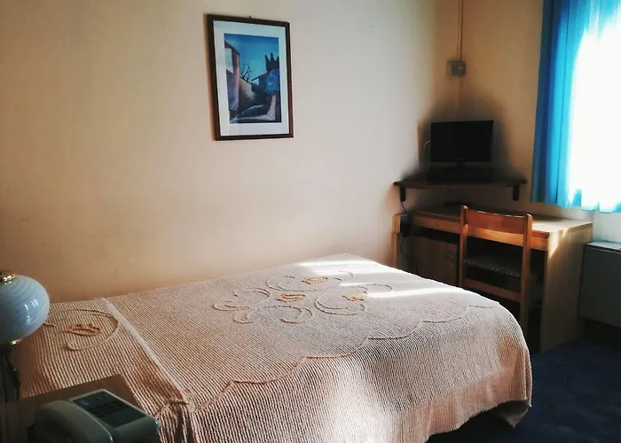 Astoria Hotel 3*