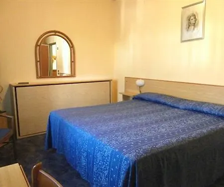 Astoria 3*
